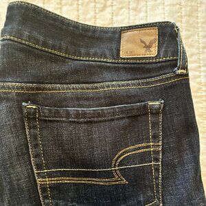 American Eagle Favorite BF stretch Sz 12